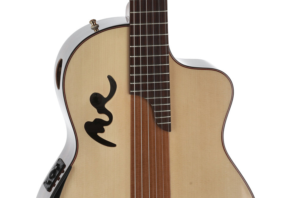 Chitarra classica elettrificata Manuel Rodriguez Elettro-acustica Café Cortado Cutaway